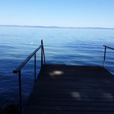 Balatonvilagosi Haz A Parton Hébergement de vacances Balatonvilágos